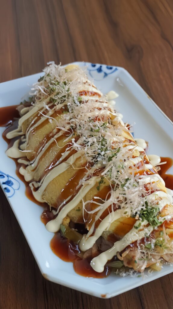 Tonpeiyaki : Healthy okonomiyaki omelette with Otafuku sauce