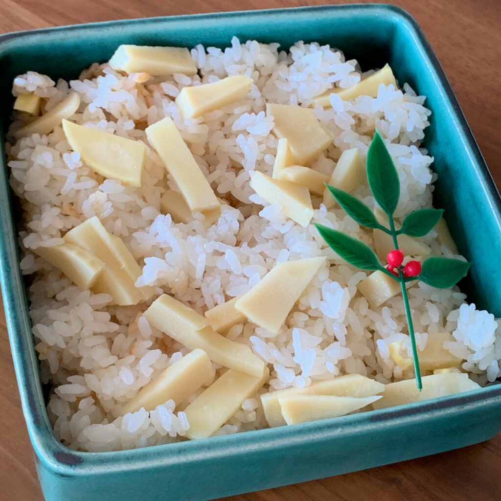It is rice cooked with bamboo shoots mixed in.