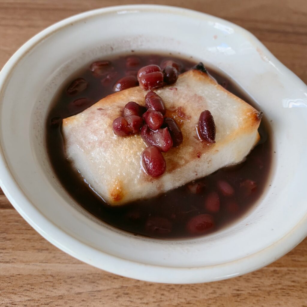 Zenzai is a sweet soup made with azuki beans(red beans) and rice cakes.