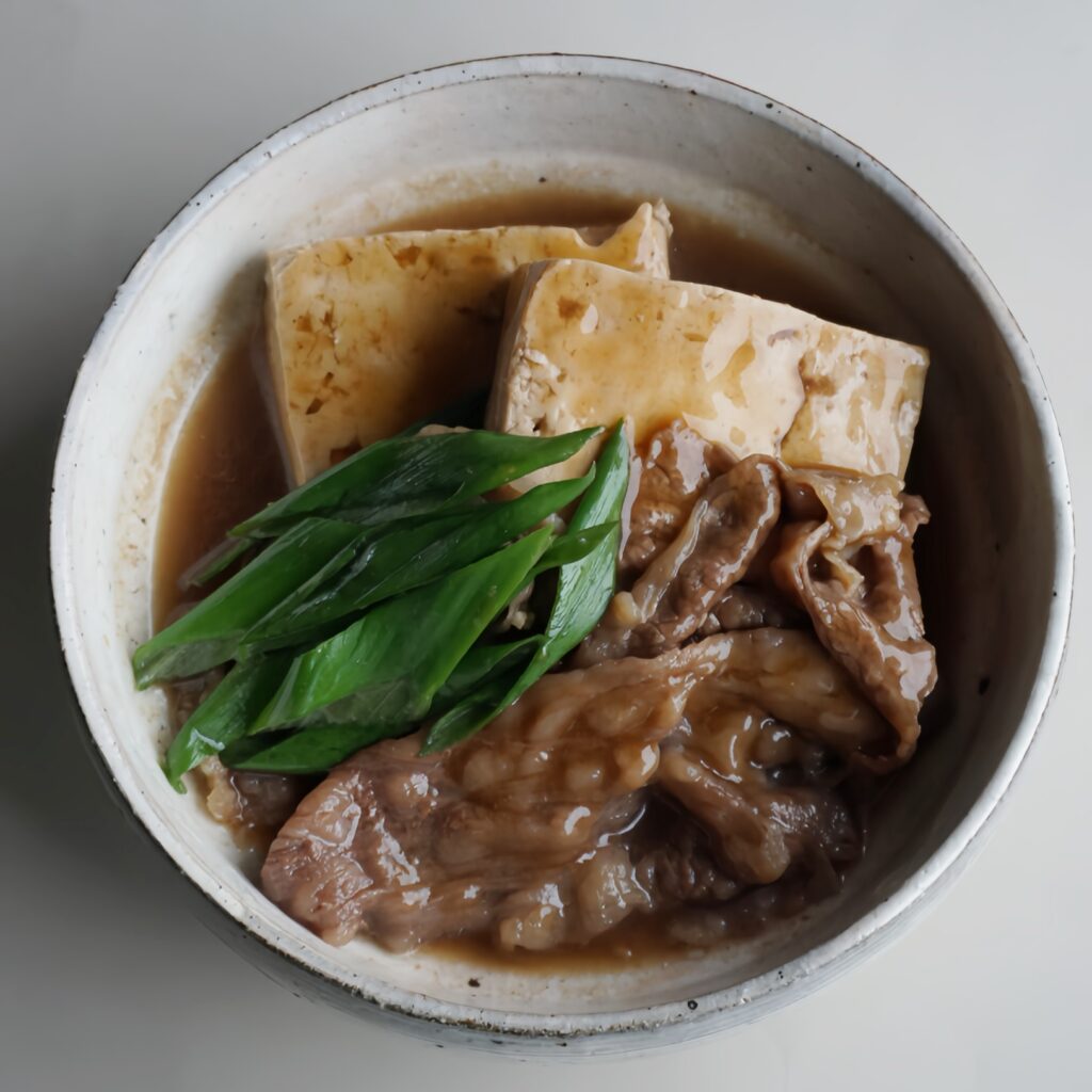 Niku dofu (Simple beef and tofu sukiyaki)