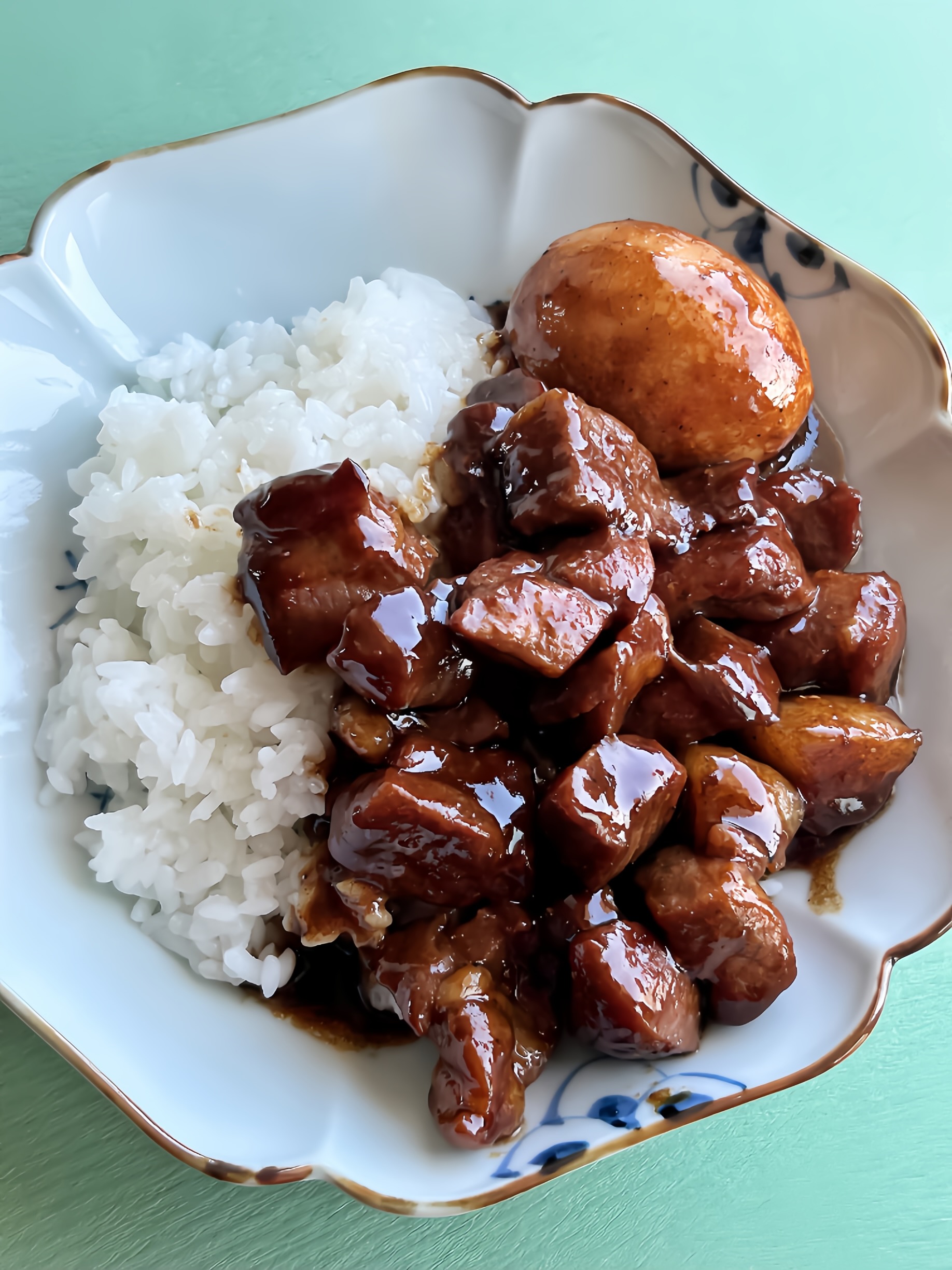 Yu Rou Fan Lu Rou Fan (Braised Pork Belly Rice) - Japanese recipe