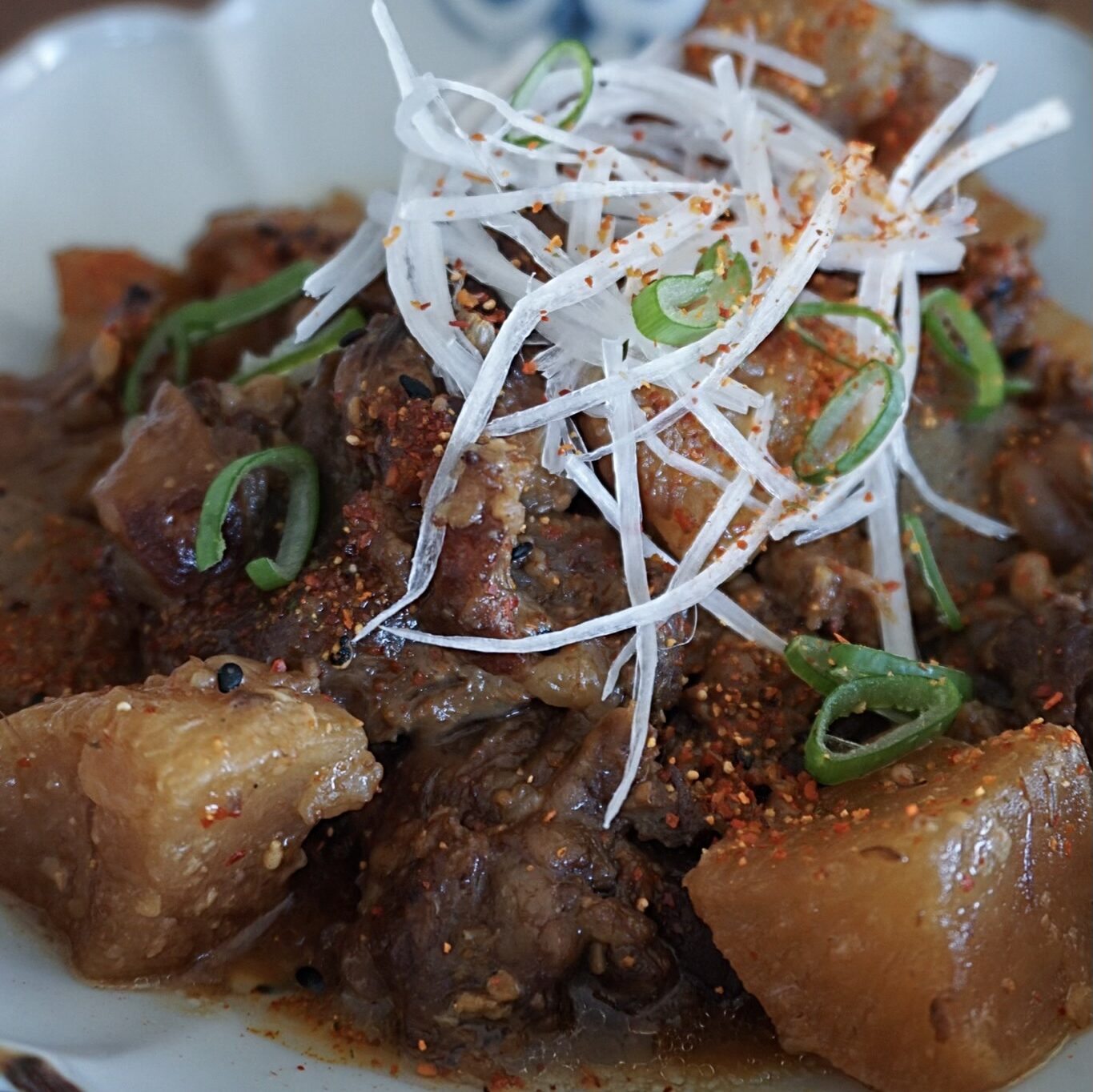 どて煮 simmered beef tendon with miso