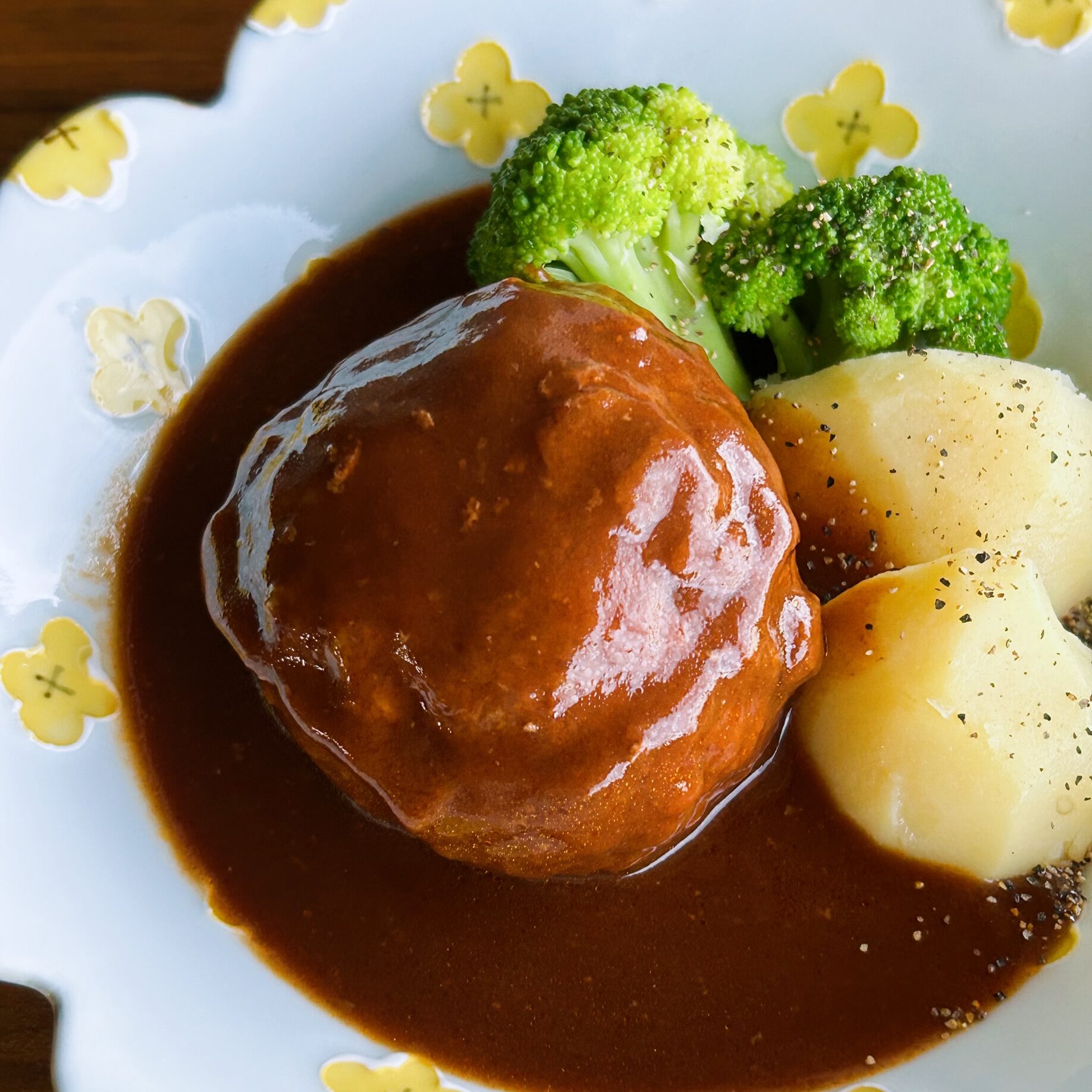 hambagu hamburger demi glace sauce　ハンバーグデミグラスソース