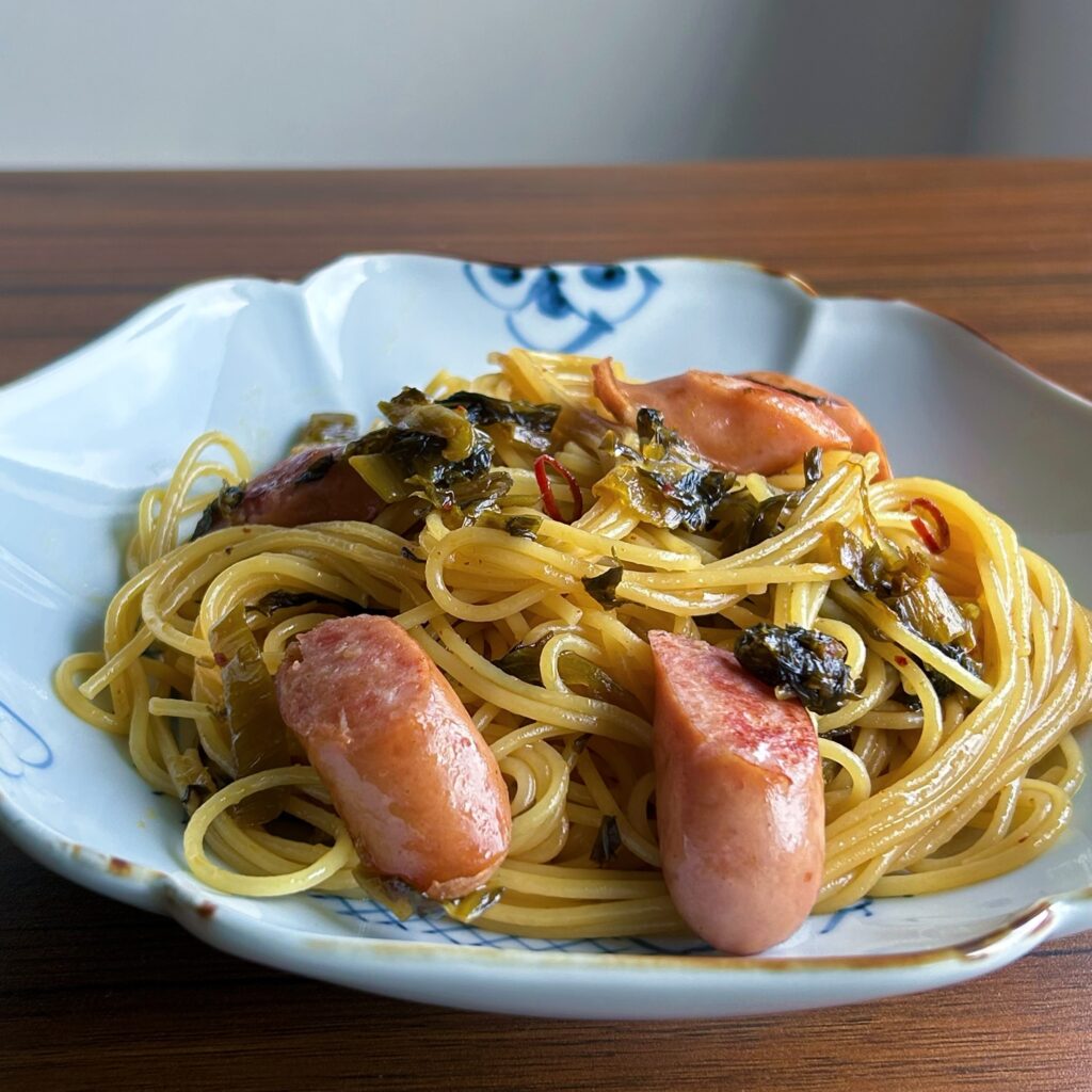 Takana Spaghetti (Mustard green pasta)