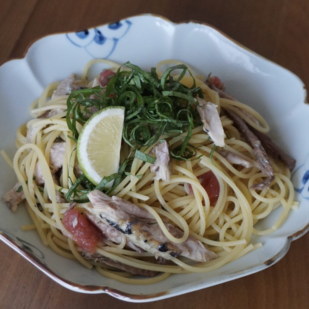 Chilled pasta with Pacific saury