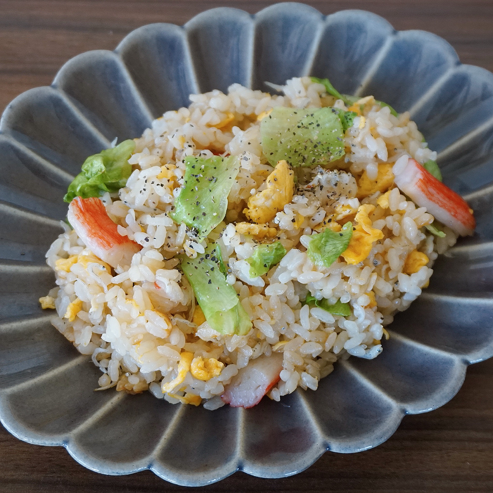 Kanikama Lettuce Chahan (Fried Rice)