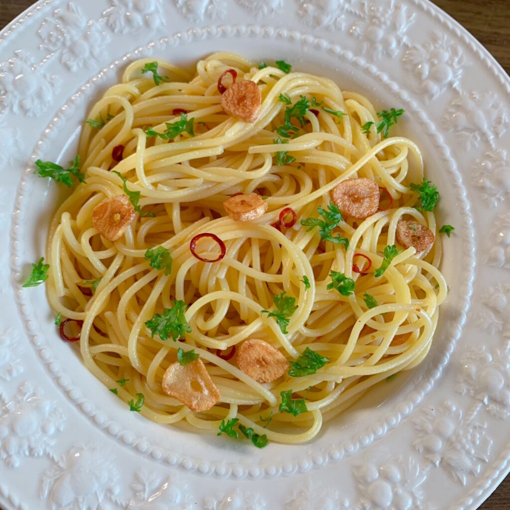Spaghetti Aglio olio e peperoncino